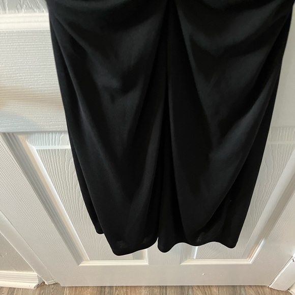 Knee Length Black Sheath Dress - Picture 4 of 8